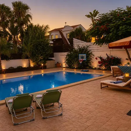 Sunset Retreat Ayia Thekla Ayia Napa