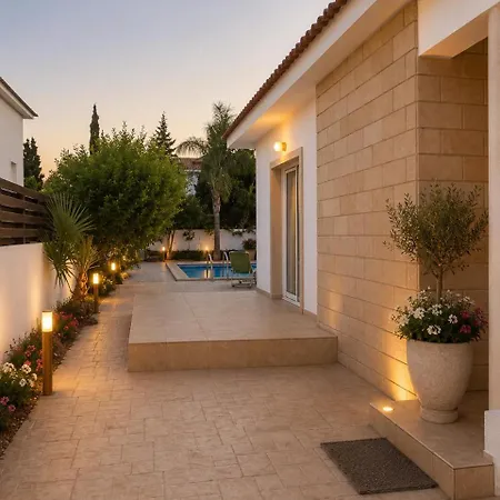 Sunset Villas Retreat Ayia Thekla *